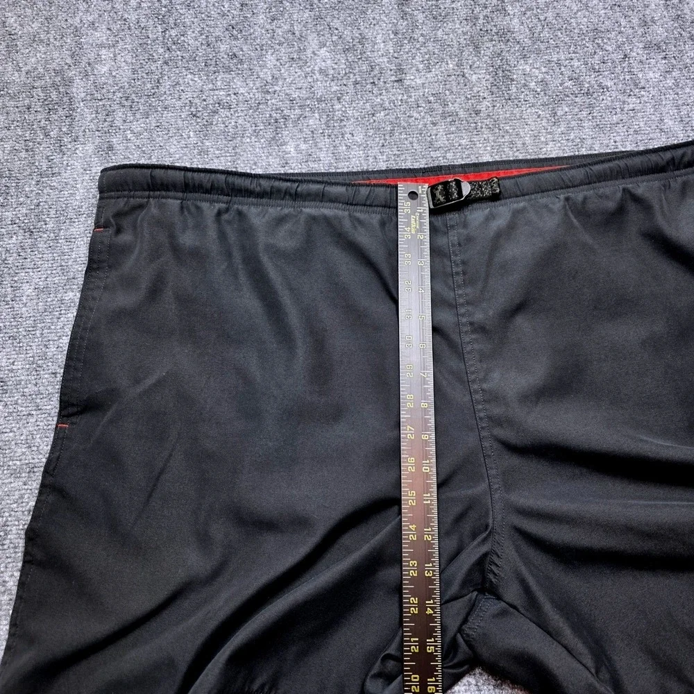 Columbia Men's XXL Black Performance Hiking Swim Shorts 7 Inch Inseam Mesh Lined